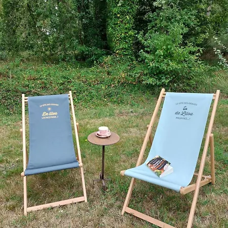 בית נופש Des Graves De Lilou *