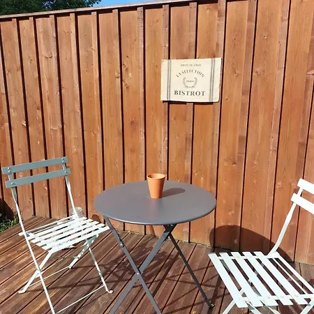 בית נופש Des Graves De Lilou