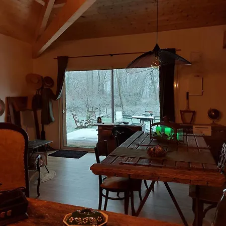 בית נופש Des Graves De Lilou מרטיאק